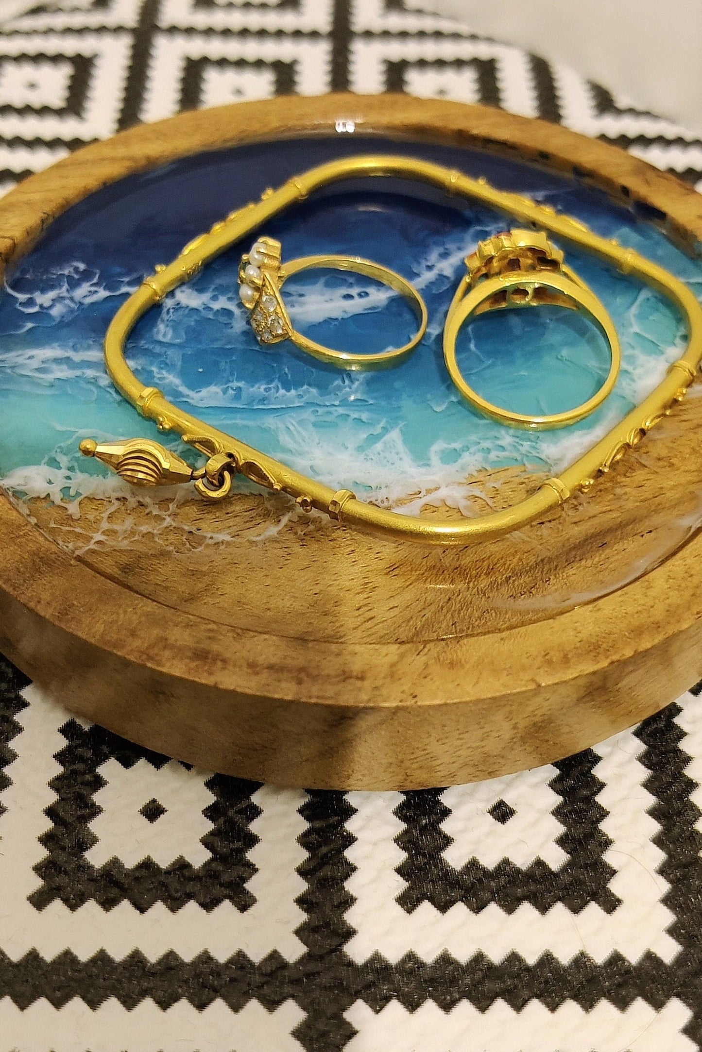 Personalized Trinket Dish for Jewelry, Ocean Resin Art Trinket Wooden Dish, Acacia Wood Dish for Jewelry Storage, Personalized Trinket Dish